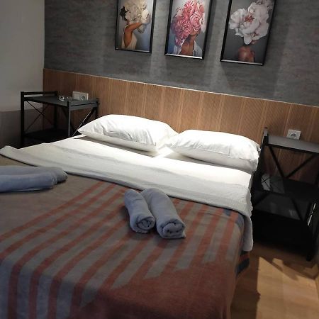 Akdeniz Apart Hotel Marmaris Esterno foto